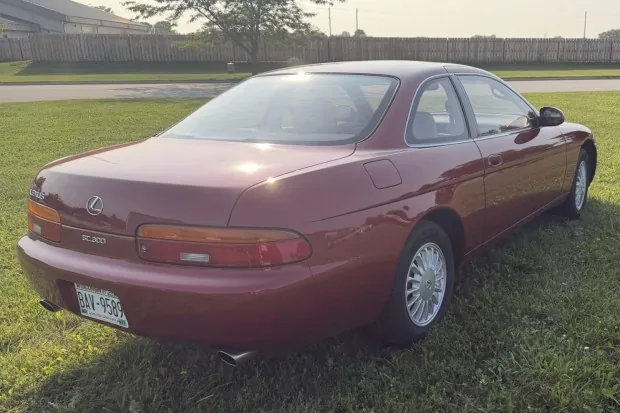 1992 Lexus SC300 in Garnet Pearl