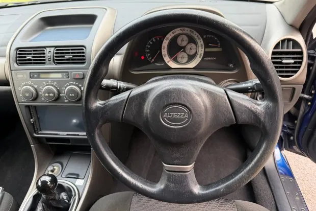 Interior of 2000 Toyota Altezza AS200