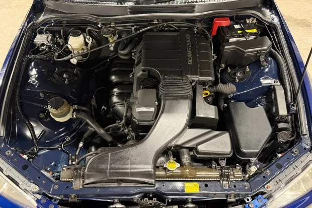 2000 Toyota Altezza AS200 engine bay