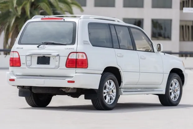2003 Lexus LX470 in Blizzard Pearl