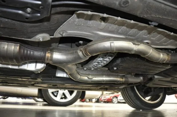 Undercarriage of 2005 Lexus SC430