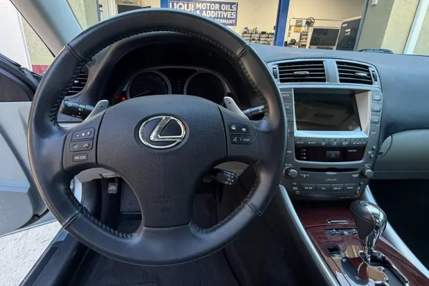 Interior of 2007 Lexus IS 350 dashboard