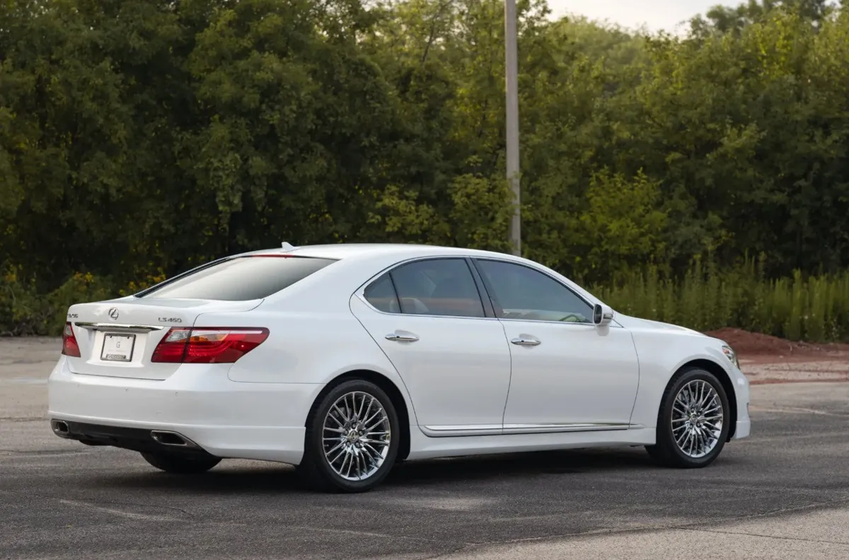 White 2010 Lexus LS 460 in parking lot.