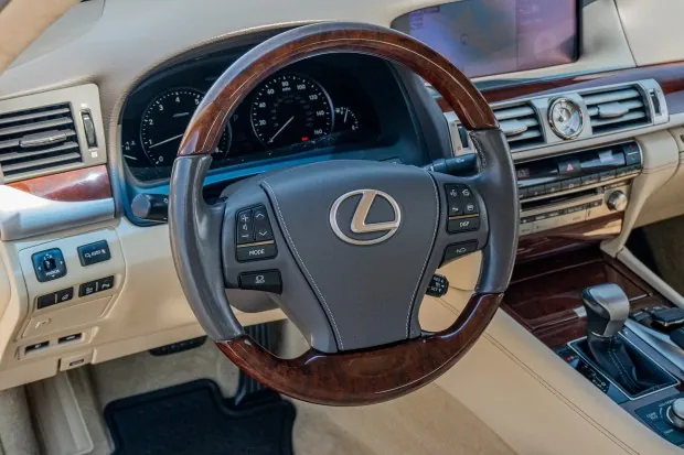 Lexus LS460 steering wheel and dashboard