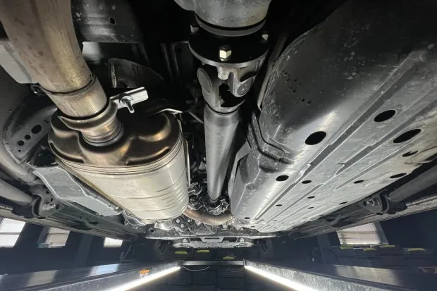 Underside view of 2018 Lexus LX570