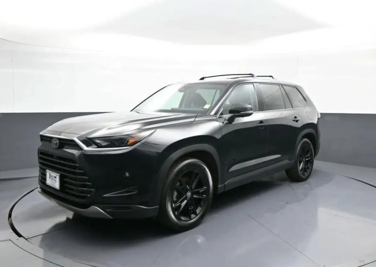 Black 2025 Toyota Grand Highlander SUV