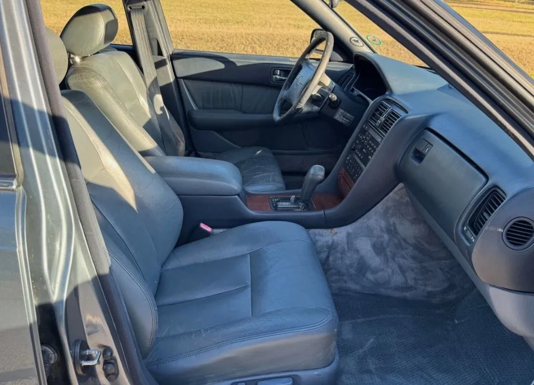 Interior of a 1990 Lexus LS400