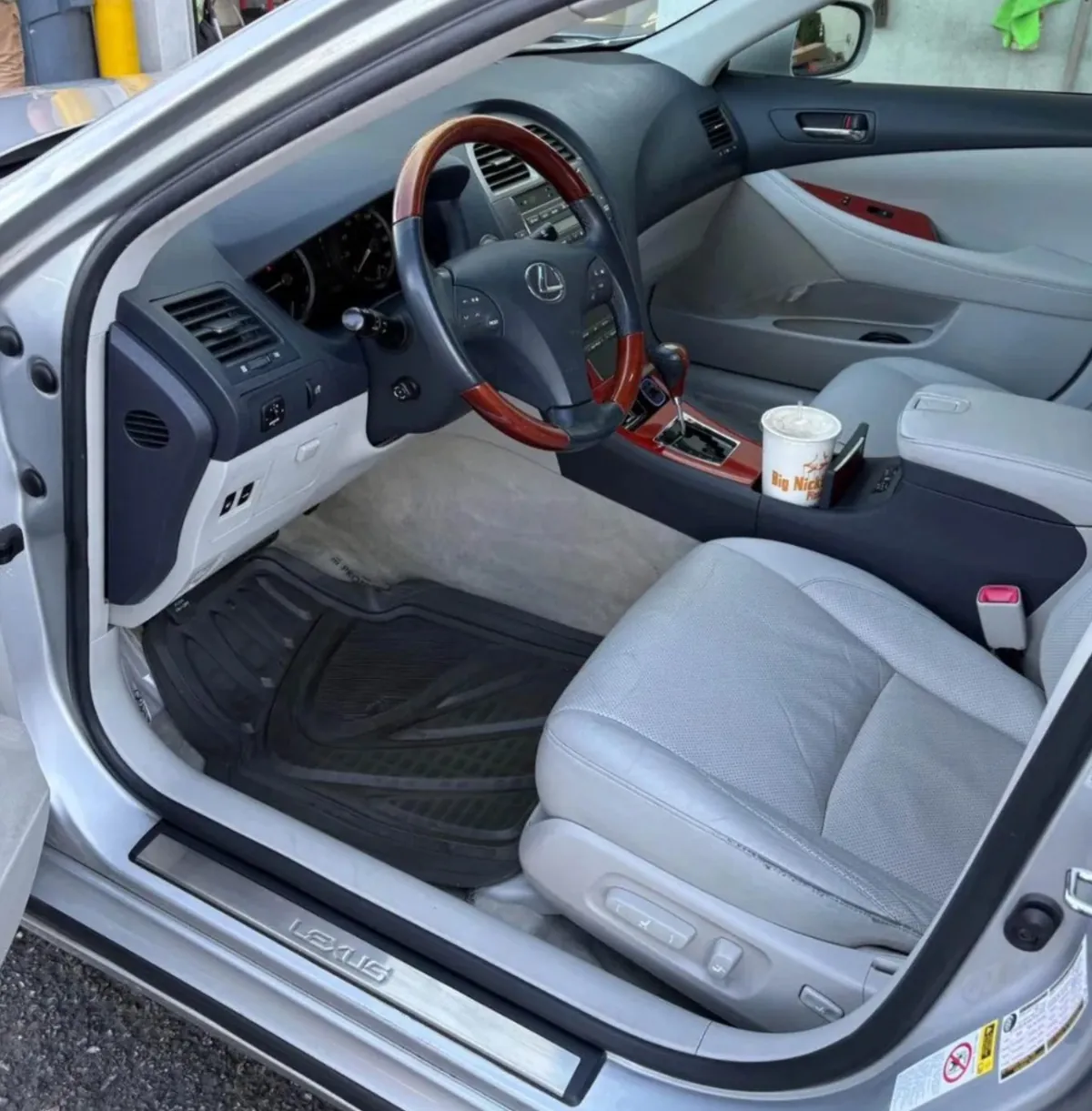 Exploring the Lexus ES: More Than Just a Glorified Camry