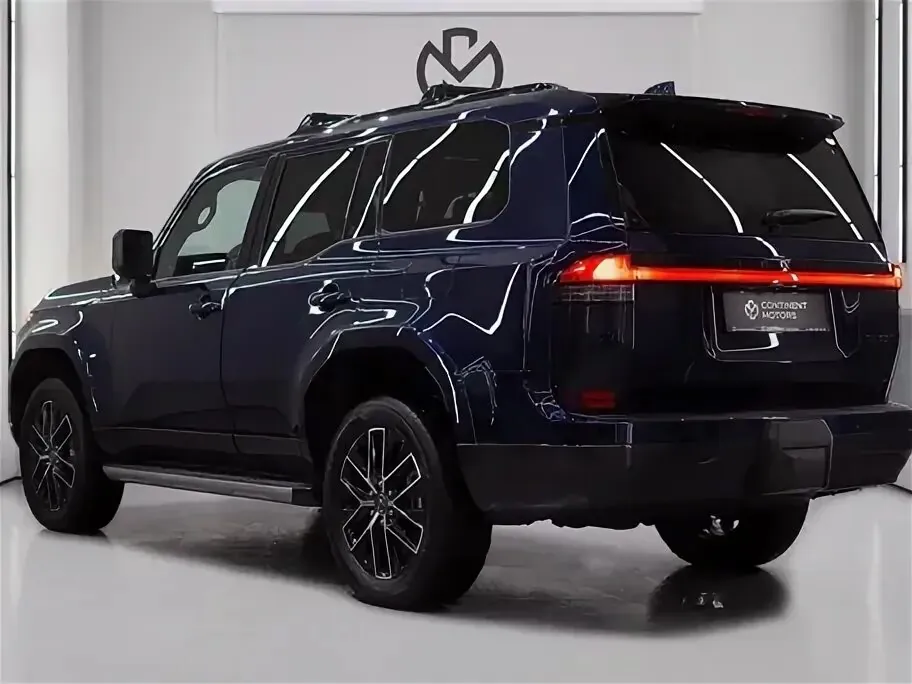 Dark blue Lexus GX 500 in showroom