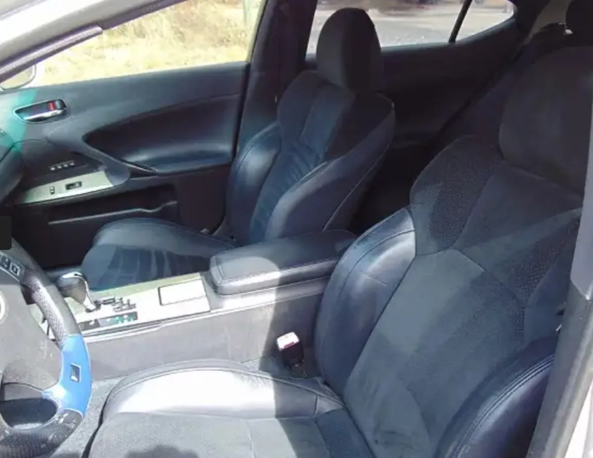 Lexus ISF interior with leather seats