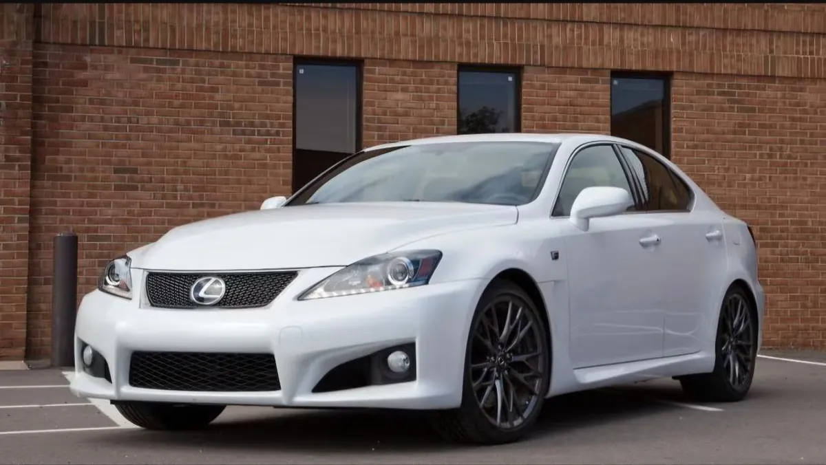 Lexus ISF: The Ultimate V8 Racing Experience