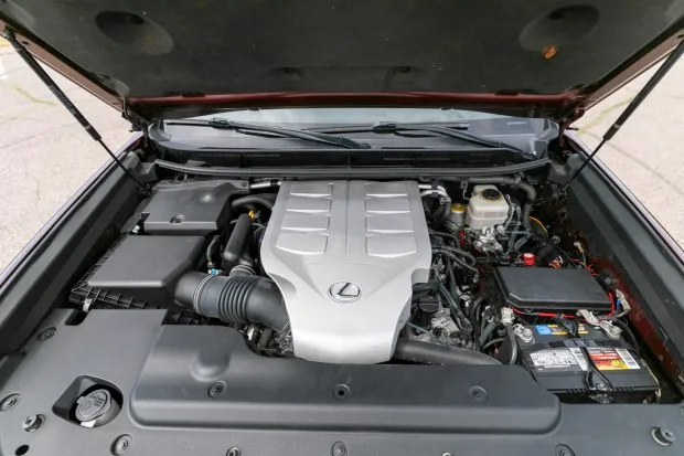 Engine bay of 2011 Lexus GX460