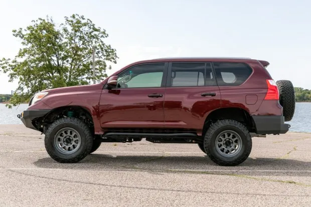 Side view of a modified 2011 Lexus GX460.