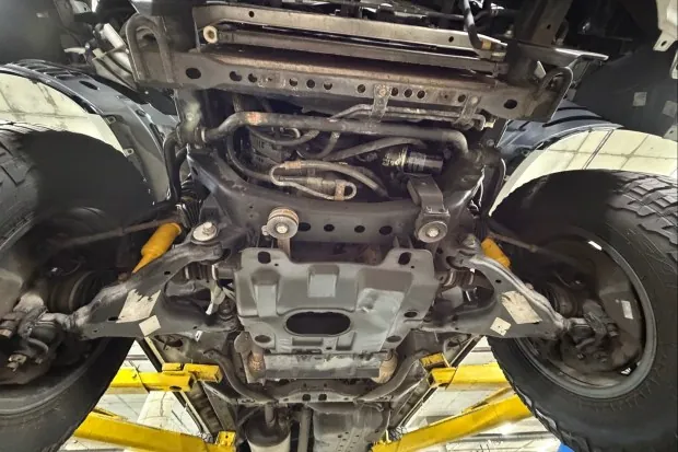 Undercarriage of a lifted 2005 Lexus GX470